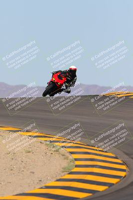 media/Oct-09-2022-SoCal Trackdays (Sun) [[95640aeeb6]]/Turns 9 and 10 (1050am)/